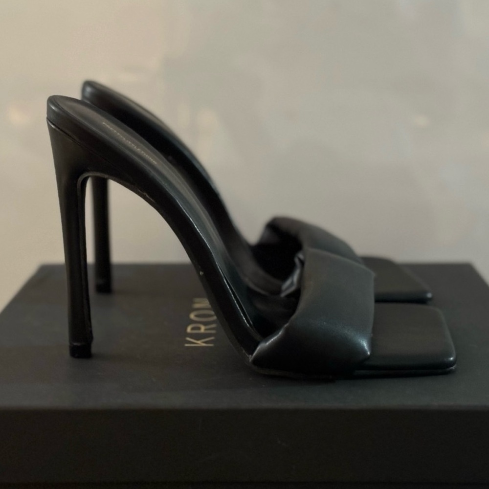 5” Duvet Heels